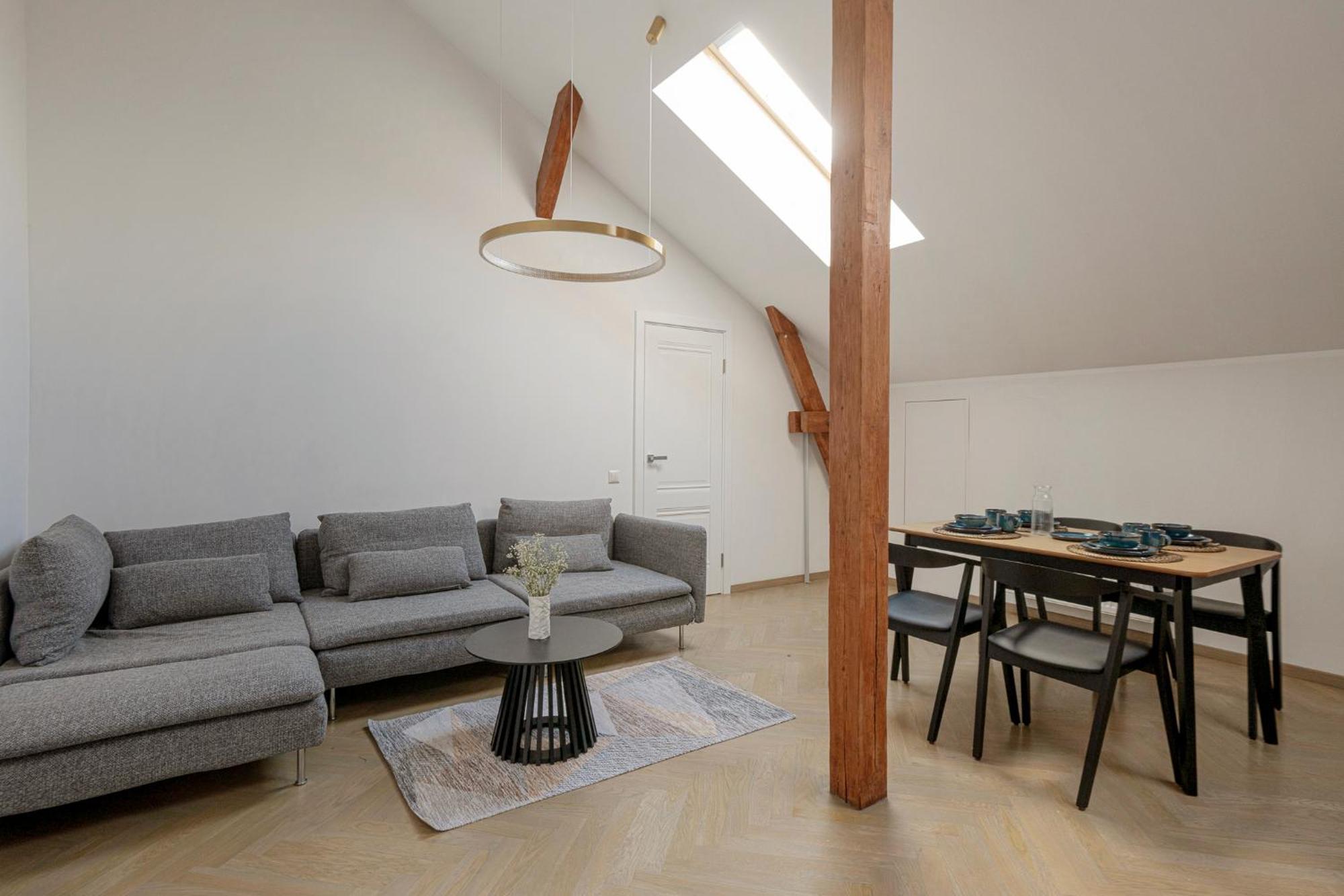 Modern In Prestigious Quiet Center Appartement Riga